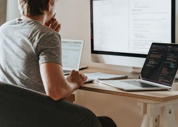 Tam Yığın Geliştirici Olmayı Öğrenmek İçin 12 Beceri